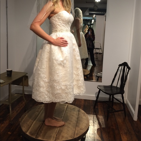 Casablanca wedding dress - Picture 2 of 14